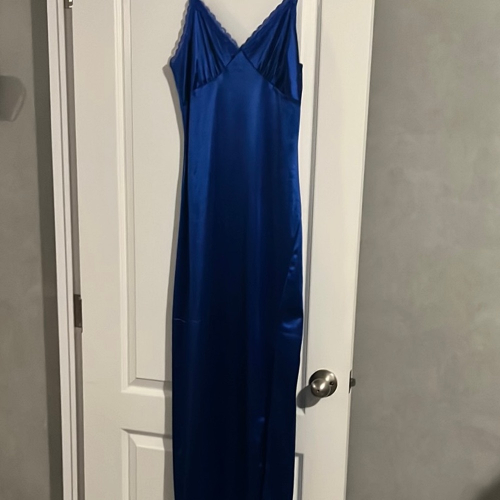 Royal Blue Spaghetti Strap Sleeveless Gown
